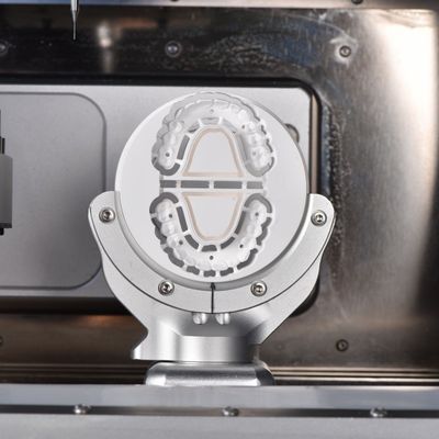Máquina de fresado dental personalizada 535 * 655 * 720mm para laboratorio dental
